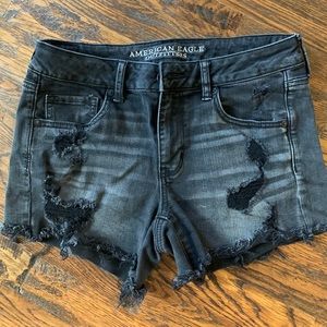 American Eagle MIDI destructed Jean shorts size 10